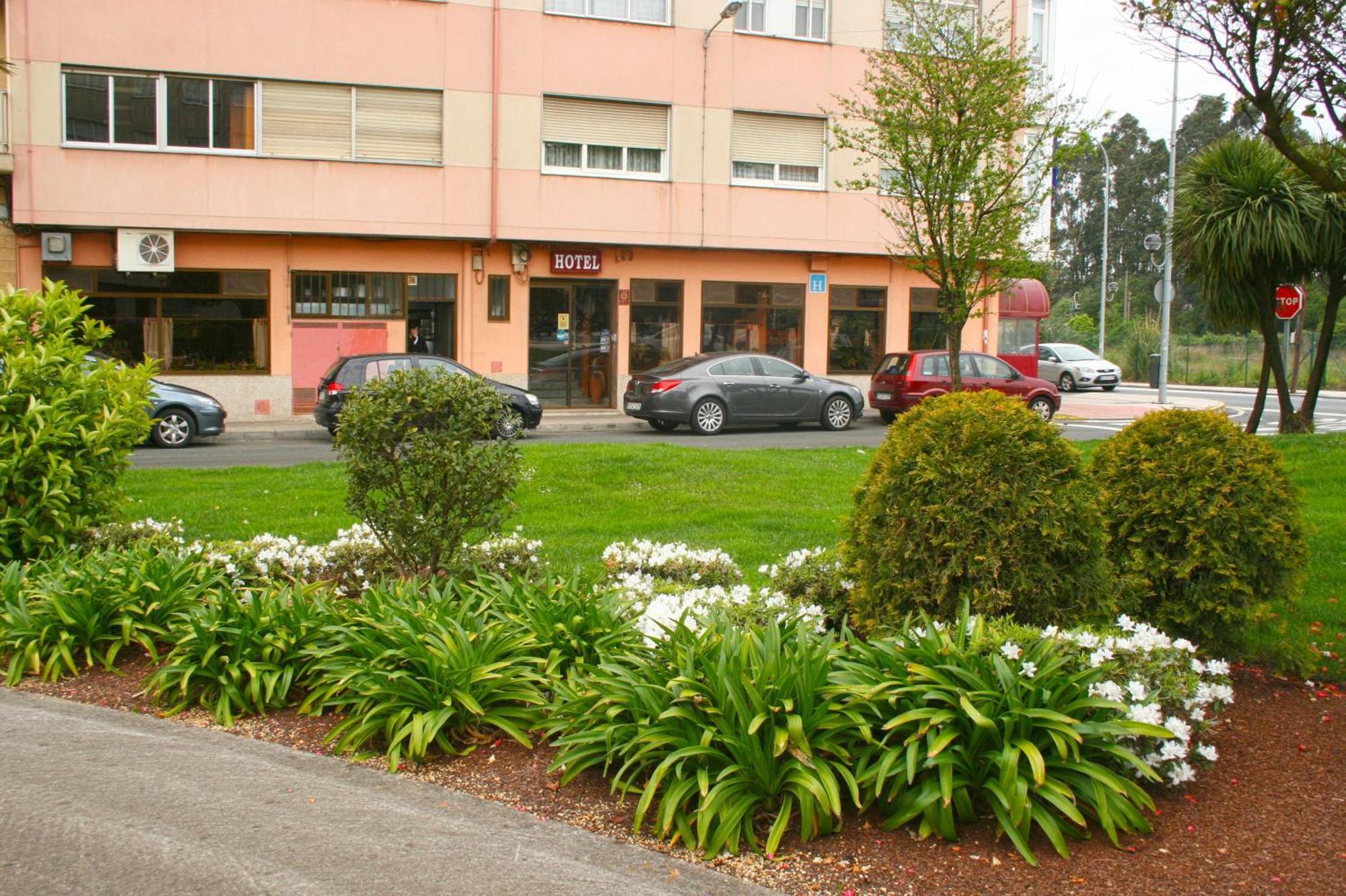 Hotel Alda Naron Екстериор снимка