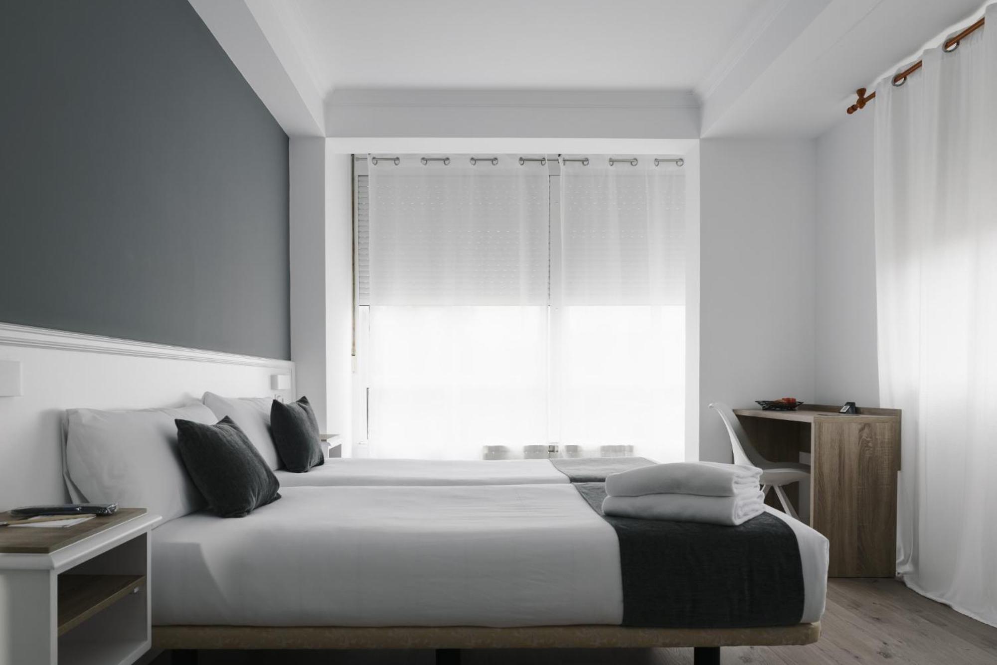 Hotel Alda Naron Екстериор снимка